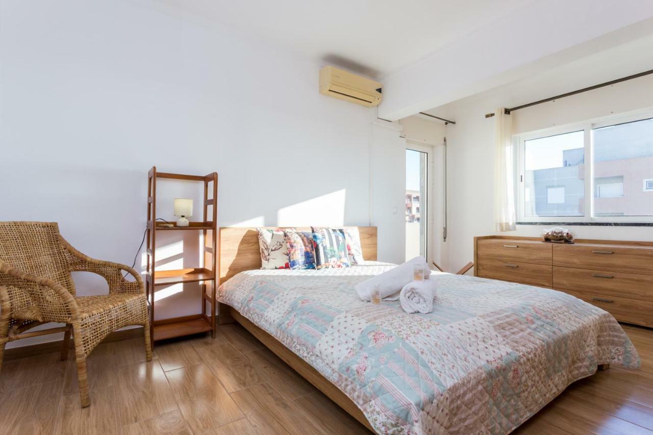 Edificio Rocha Vau Beach Apartment Portimão Εξωτερικό φωτογραφία